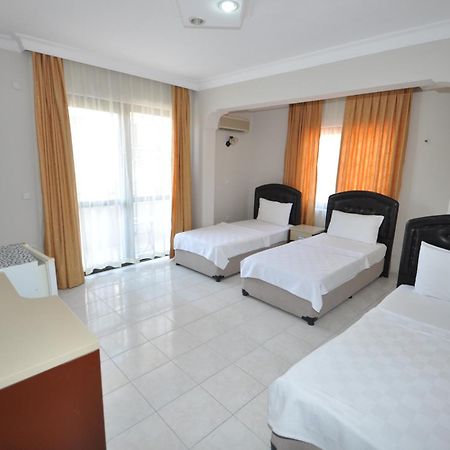 מרמריס Defne & Zevkim Hotel מראה חיצוני תמונה