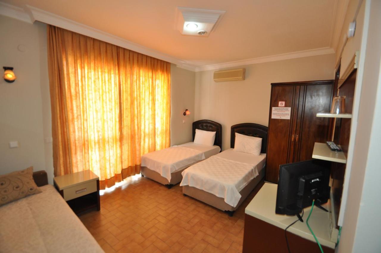 מרמריס Defne & Zevkim Hotel מראה חיצוני תמונה