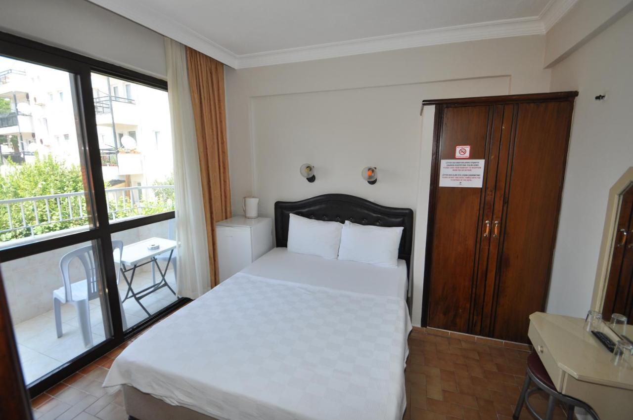 מרמריס Defne & Zevkim Hotel מראה חיצוני תמונה