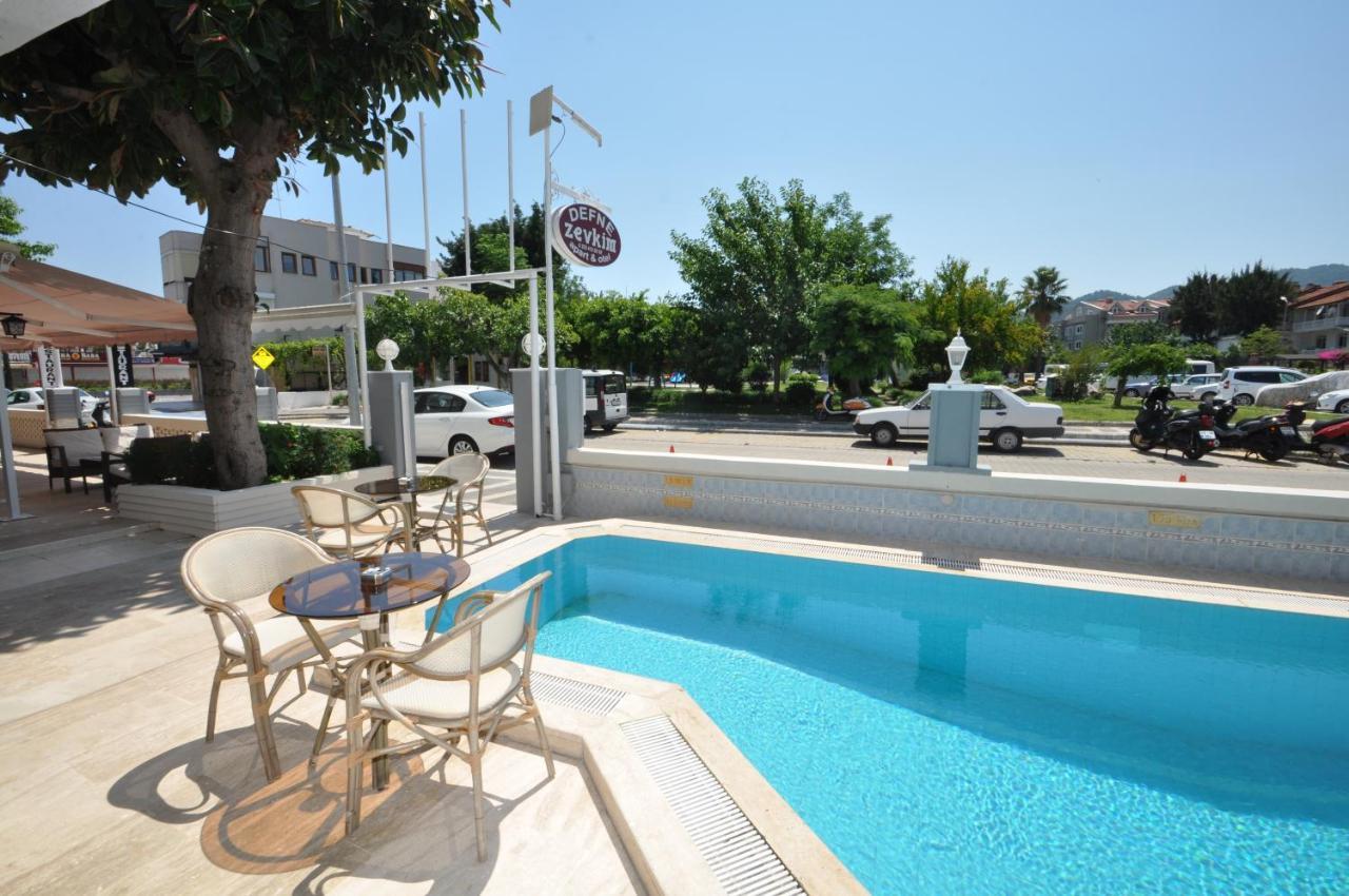 מרמריס Defne & Zevkim Hotel מראה חיצוני תמונה