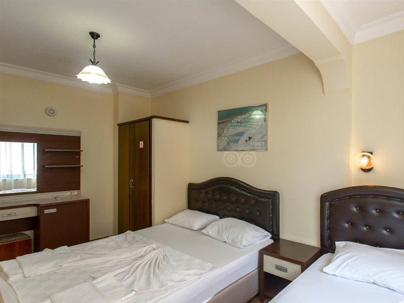 מרמריס Defne & Zevkim Hotel מראה חיצוני תמונה
